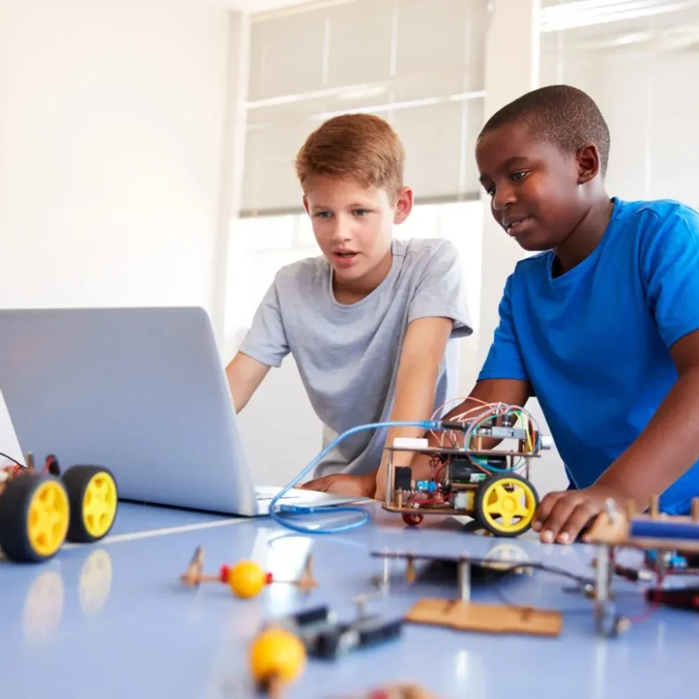 Creative Robotics: Art and Design (Full Day)