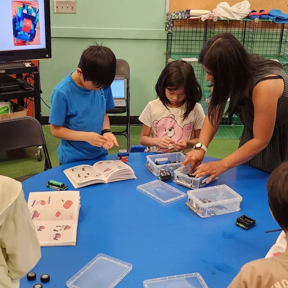 Spring Break STEAM Camp: Robotics, Gaming & Art : April 6 -10